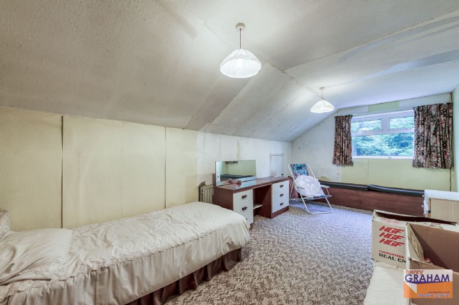 34 Thornleigh Drive