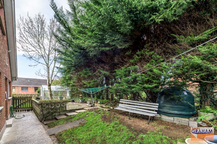 34 Thornleigh Drive