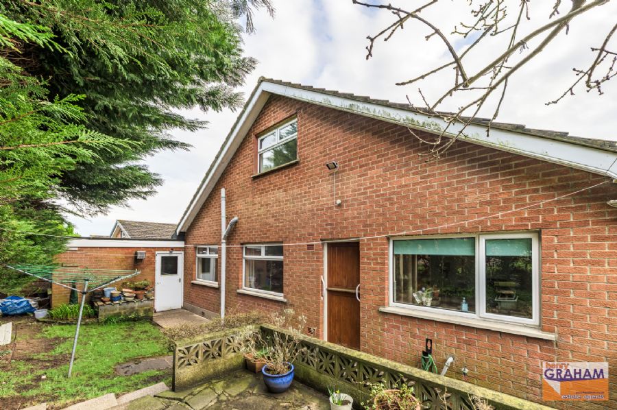 34 Thornleigh Drive