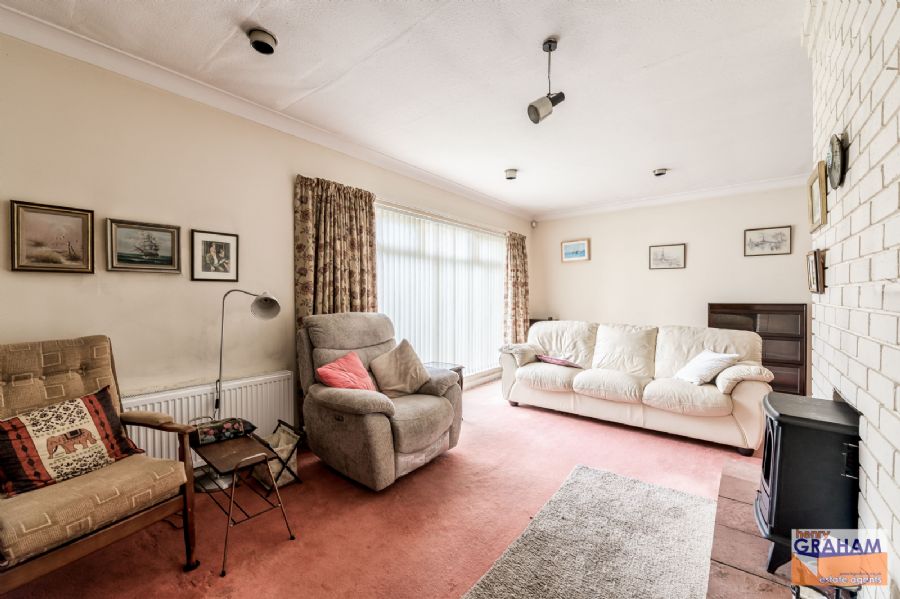 34 Thornleigh Drive