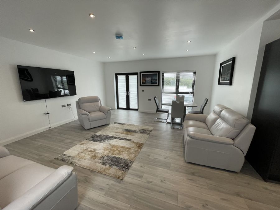 Comm And Resi Opp, 52 Tirbracken Road