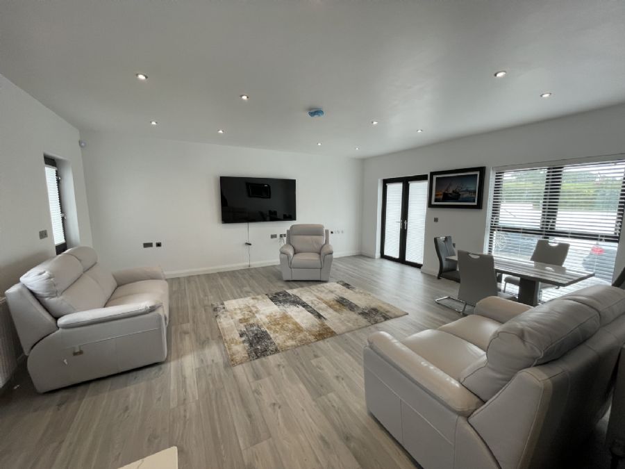 C. 12% Rental Yield, 52 Tirbracken Road