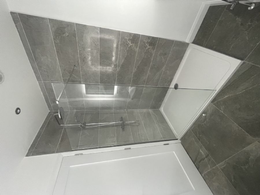 C. 12% Rental Yield, 52 Tirbracken Road