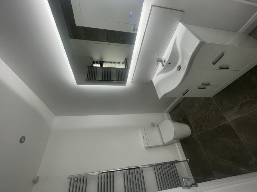 C. 12% Rental Yield, 52 Tirbracken Road