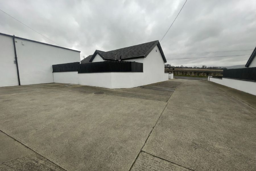 C. 12% Rental Yield, 52 Tirbracken Road