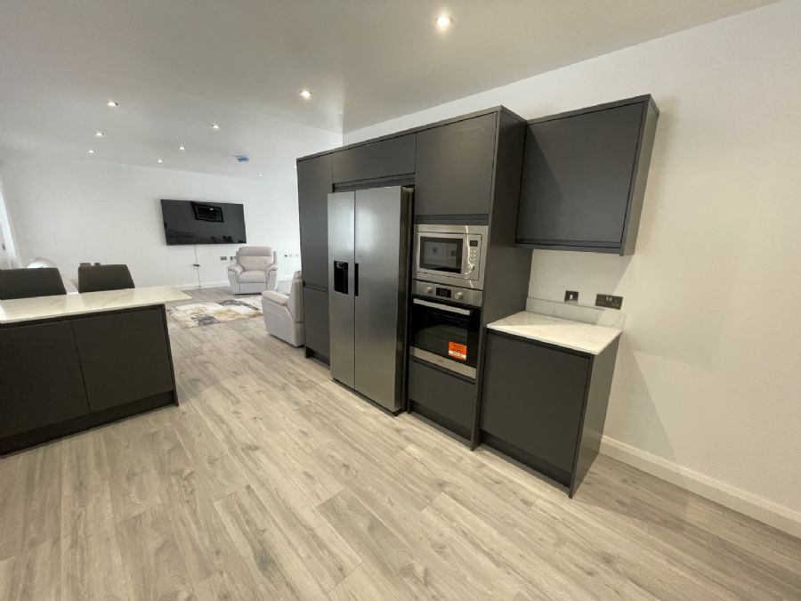 Comm And Resi Opp, 52 Tirbracken Road