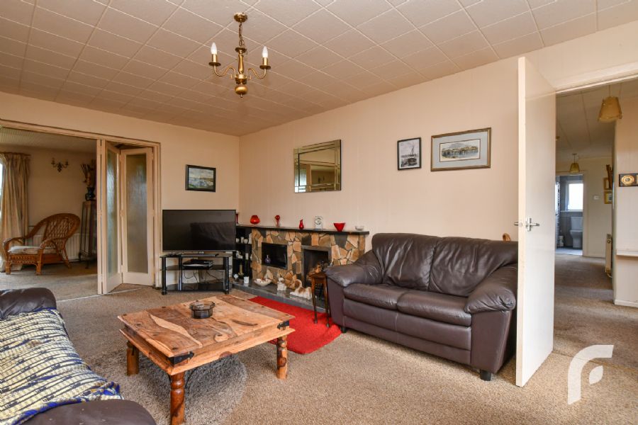 1 Mount Pleasant Drive