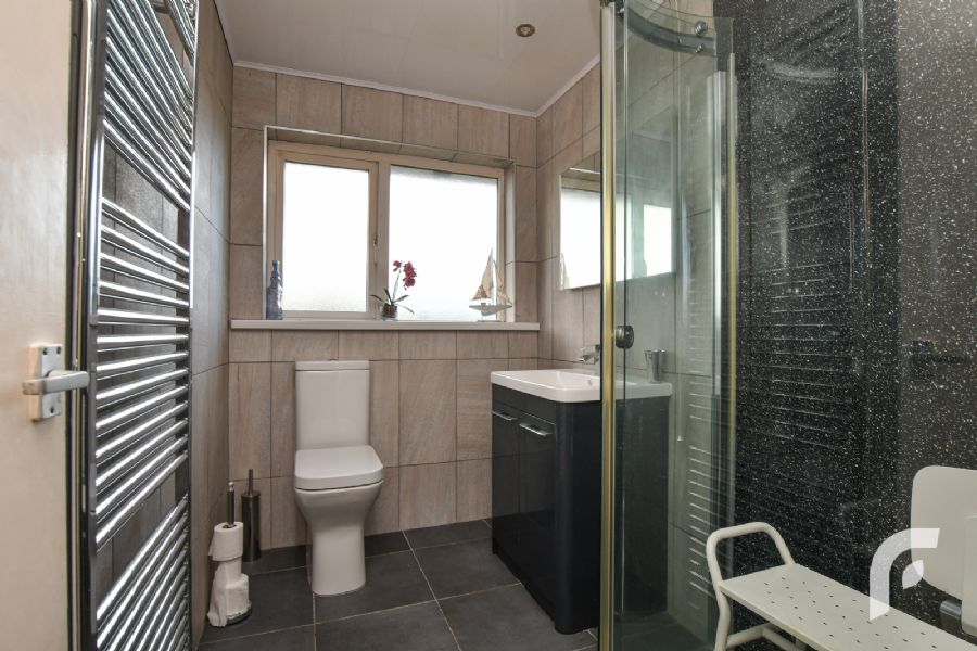 1 Mount Pleasant Drive