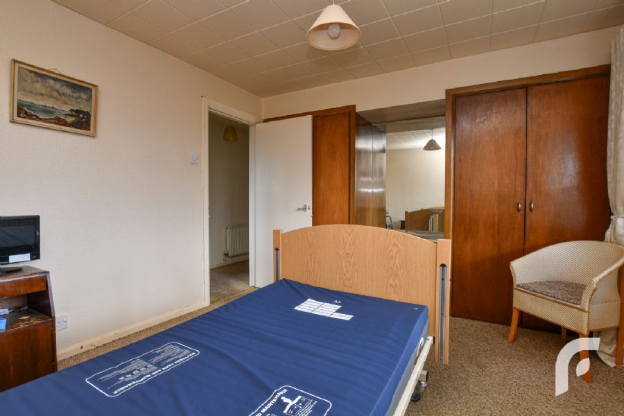 1 Mount Pleasant Drive