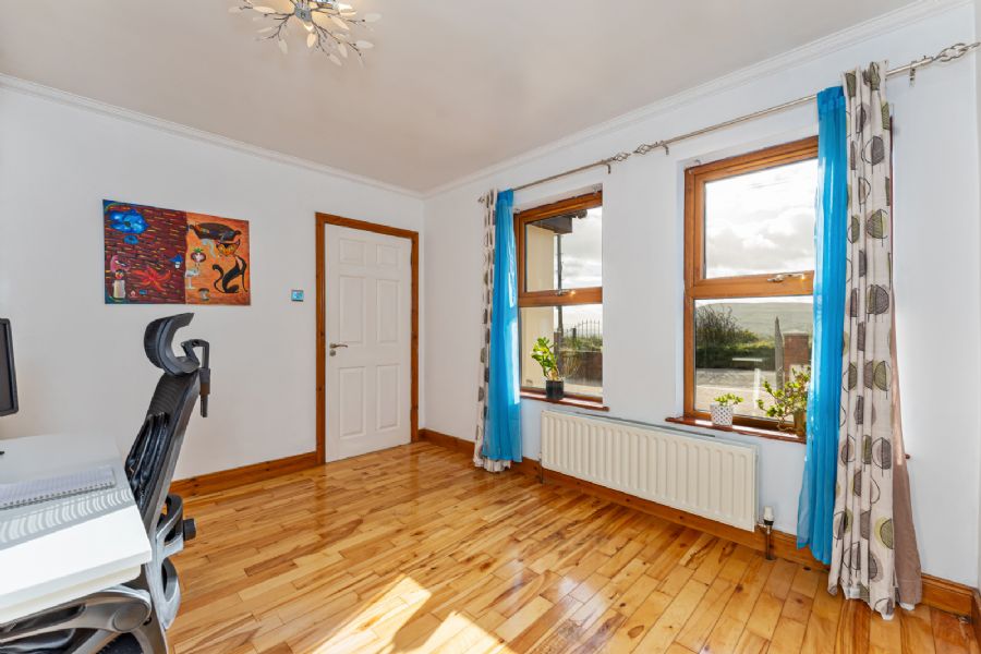 1085 Crumlin Road
