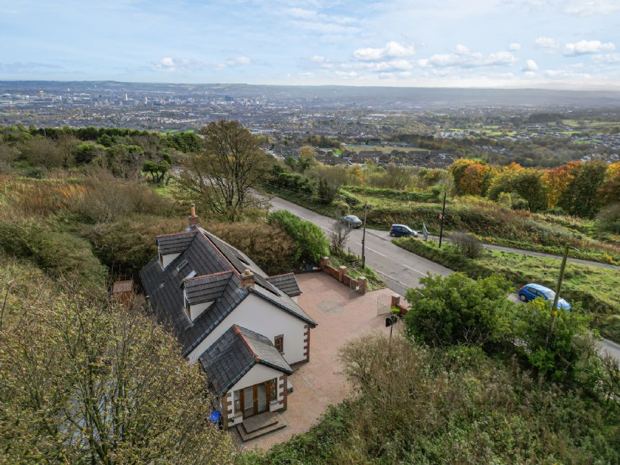 1085 Crumlin Road