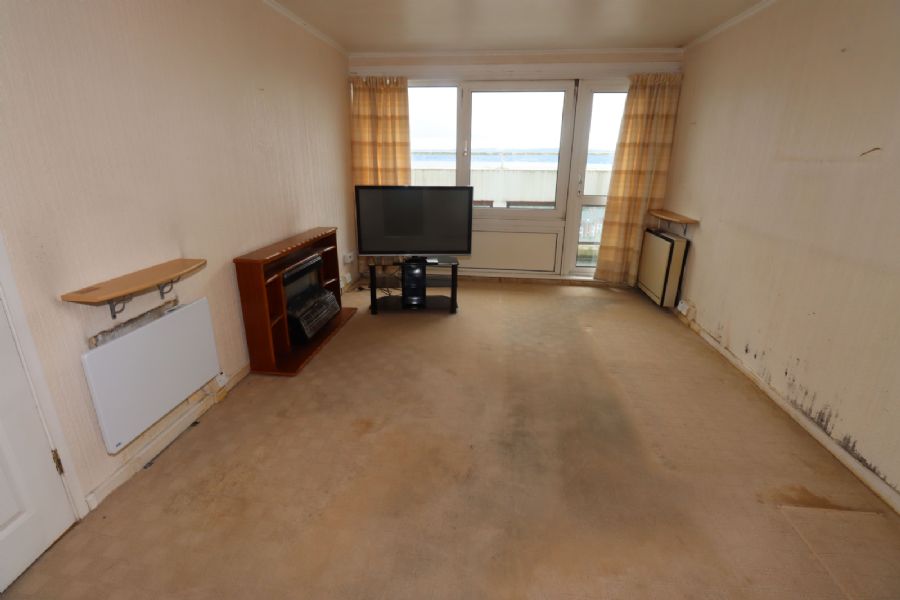 14d Beechwood House