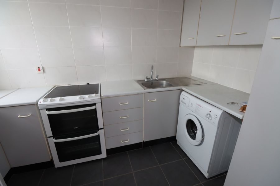 14d Beechwood House