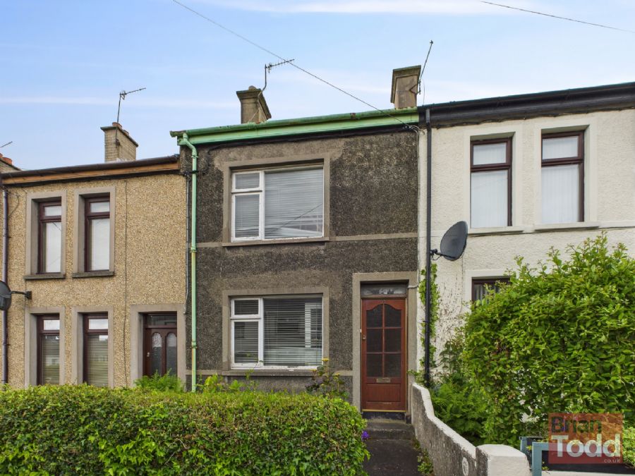 8 Parkmount Avenue