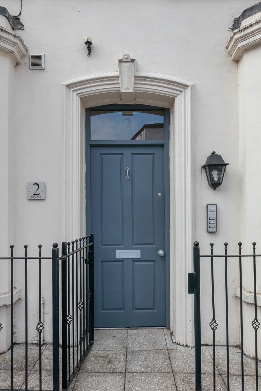 Flat C 2 Surrey Street