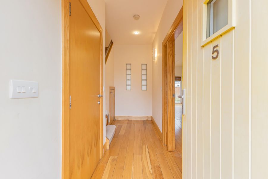 5 The Cottages, The Mill Village