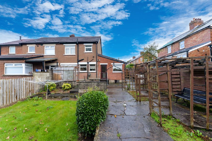 2 Bloomfield Park West