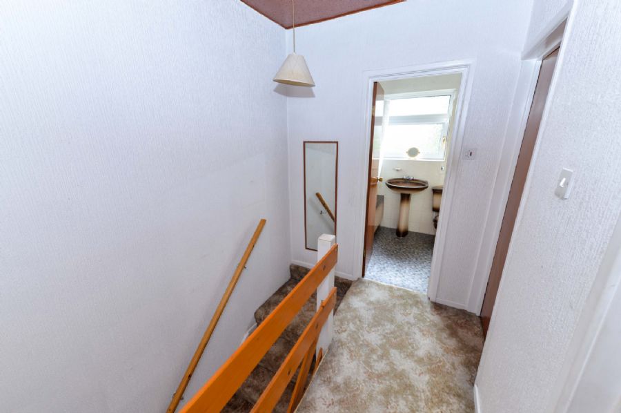 2 Bloomfield Park West