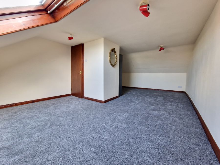 12 Crawfordsburn Road