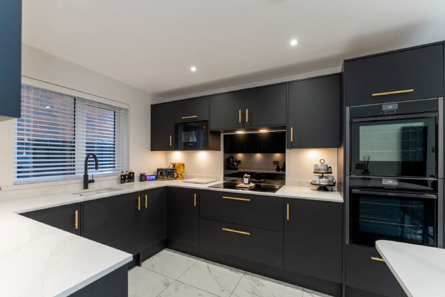 17 Glencroft Gardens