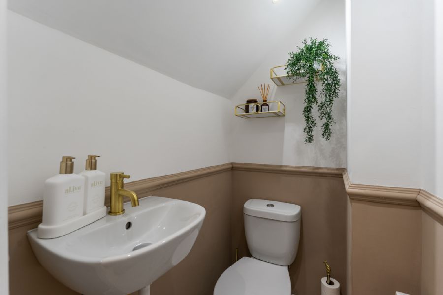 17 Glencroft Gardens