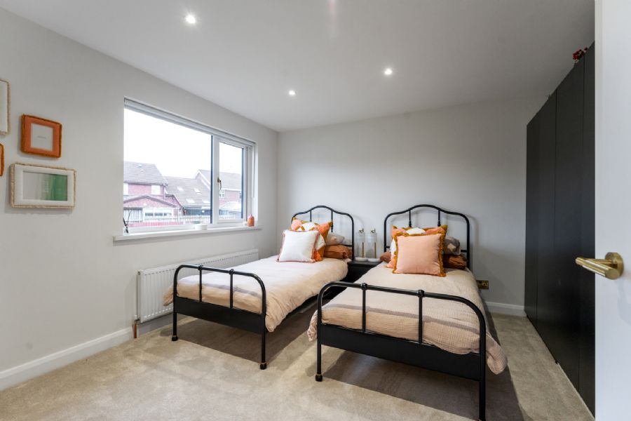 17 Glencroft Gardens