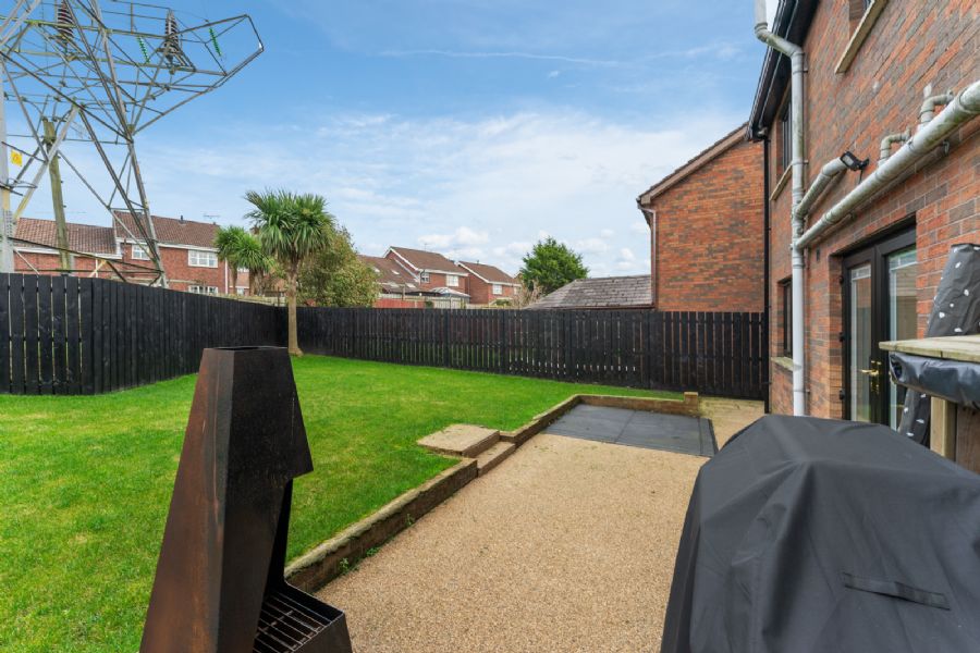 17 Glencroft Gardens
