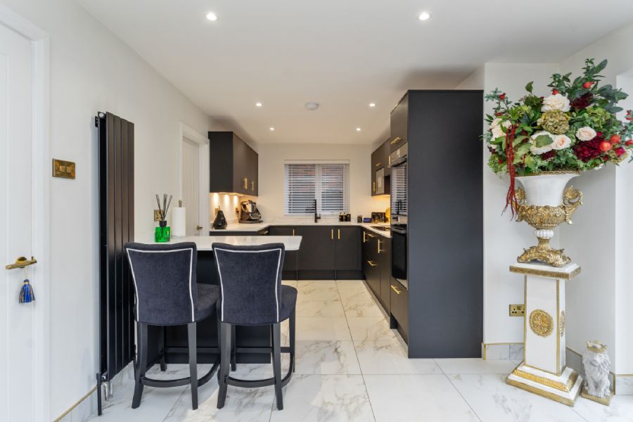 17 Glencroft Gardens