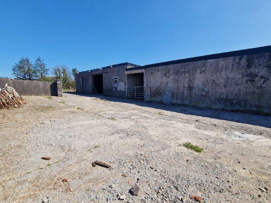 C. 6.5 Acres, Sheds & X2 Sites Eshmeen Lane, Eshbane