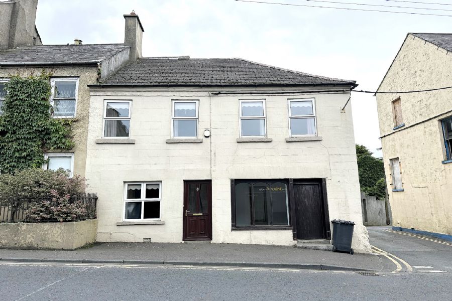 8 Dromore Street, Rathfriland