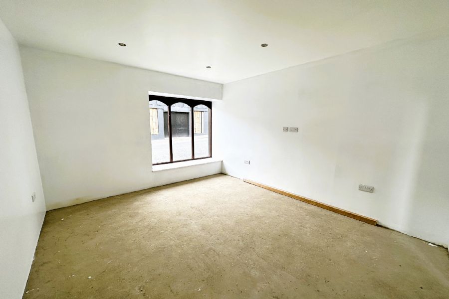 8 Dromore Street, Rathfriland