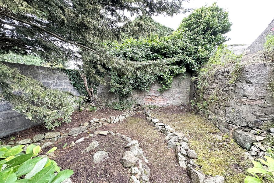 8 Dromore Street, Rathfriland