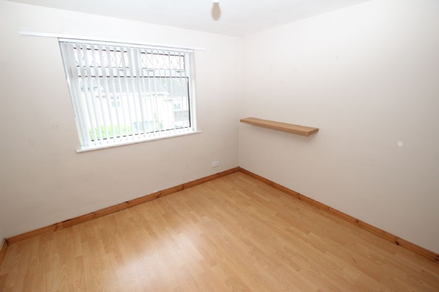 7 Finner Walk