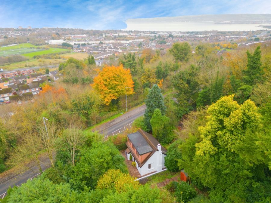 Hazelwood Cottage, 48 Antrim Road