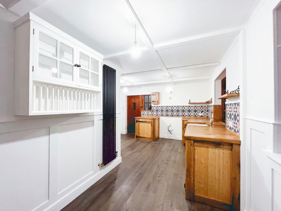 Hazelwood Cottage, 48 Antrim Road