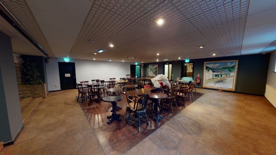 Milltown Manor Pub/restaurant & Apartments, Tempo