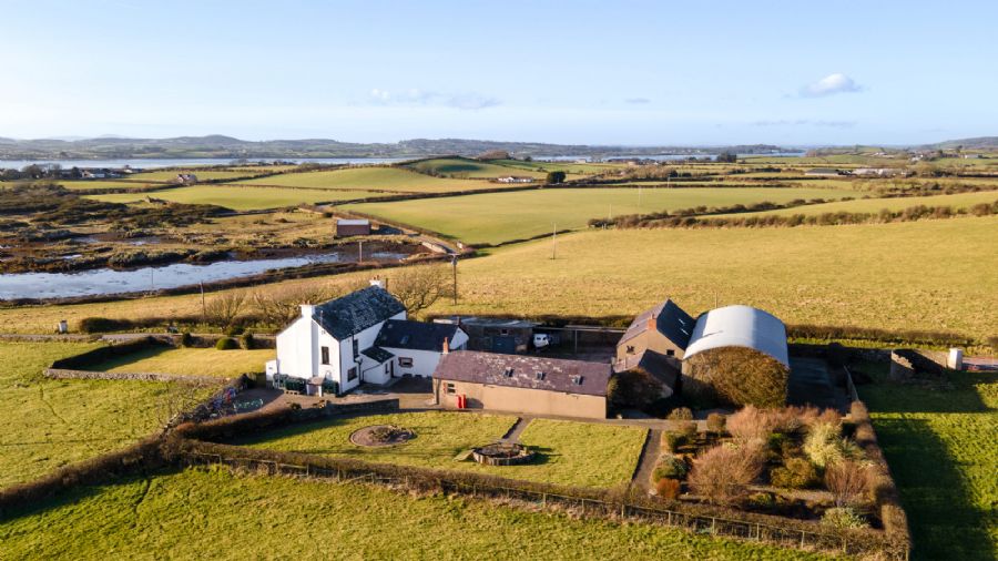 Barr Hall Barns, 31 Bar Hall Road
