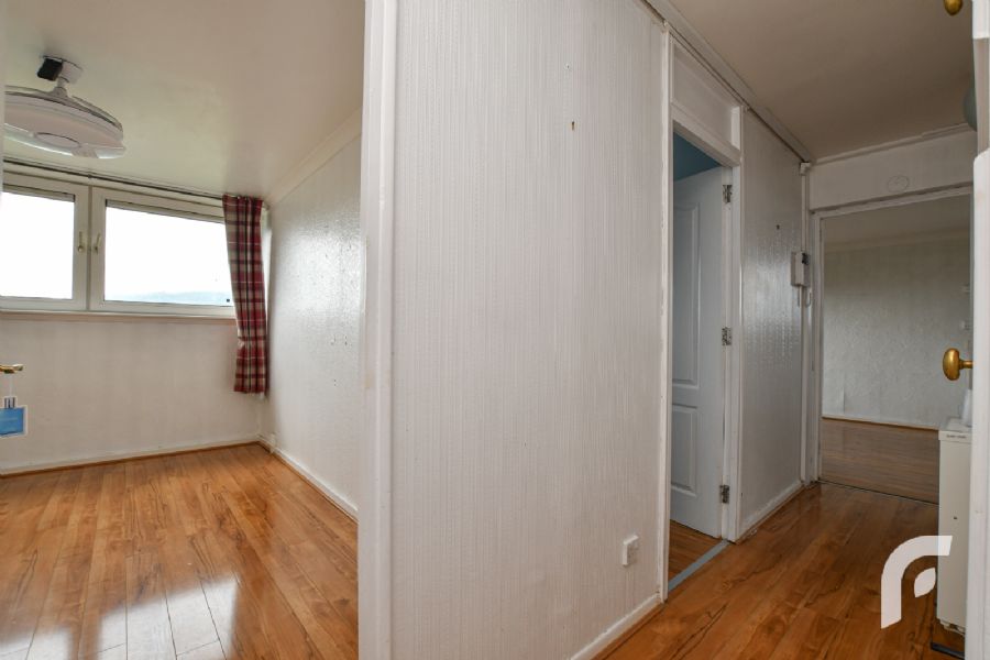 9a Woodland House, Woodland Drive