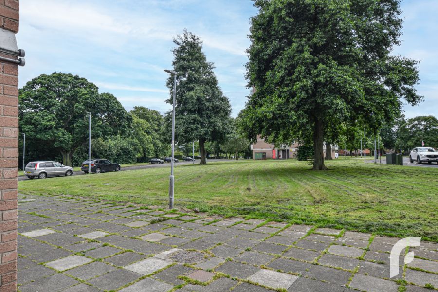 9a Woodland House, Woodland Drive