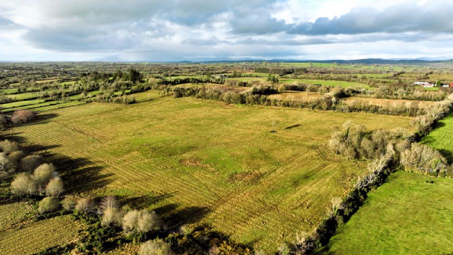 C. 106 Acres Fassagh Road