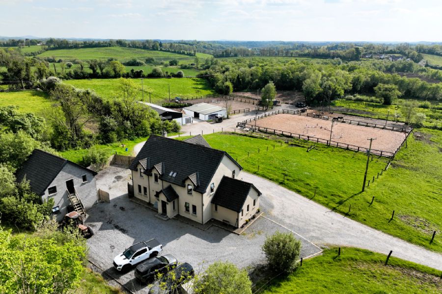 c. 10 Ac. & 27 Stables, Drumralla Stables