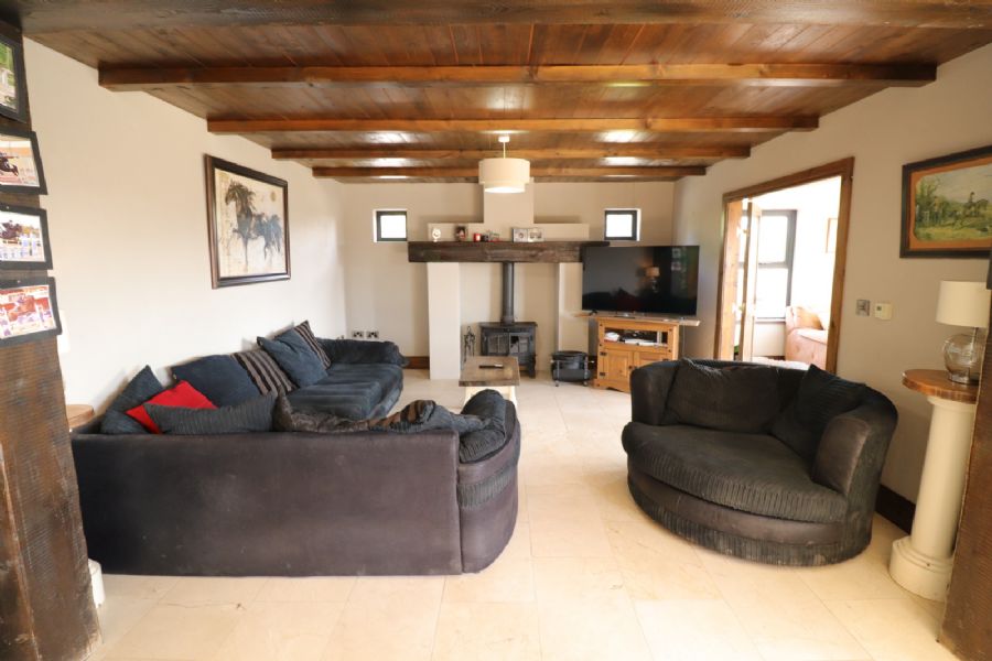 C. 10 Ac. & 27 Stables, Drumralla Stables C. 10 Ac. & 27 Stables, Drumralla Stables