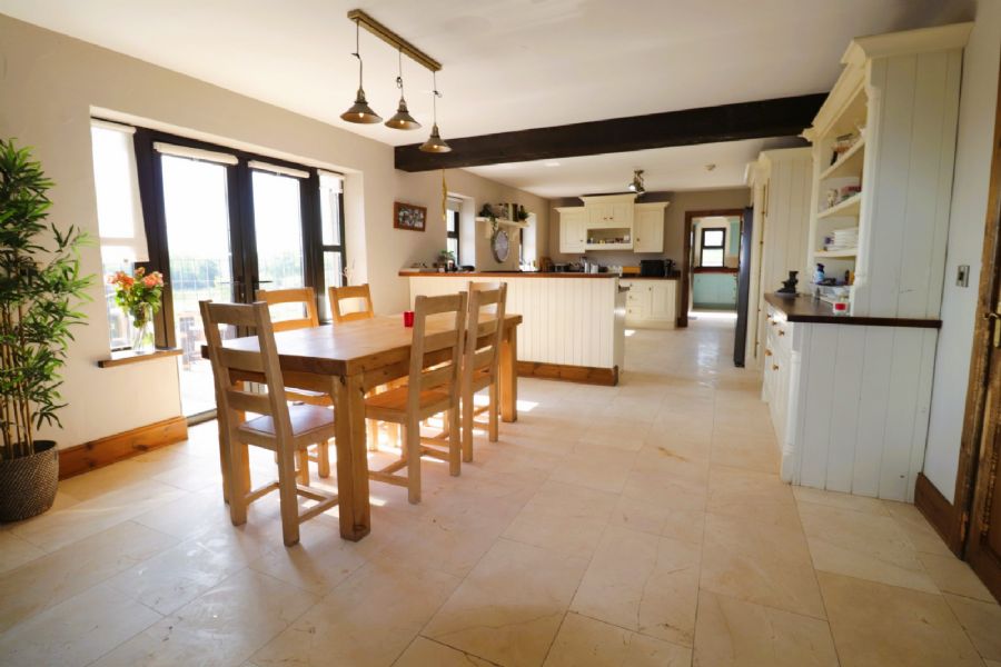 C. 10 Ac. & 27 Stables, Drumralla Stables C. 10 Ac. & 27 Stables, Drumralla Stables