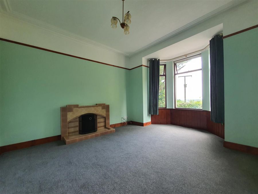 17 Ballycloghan Road
