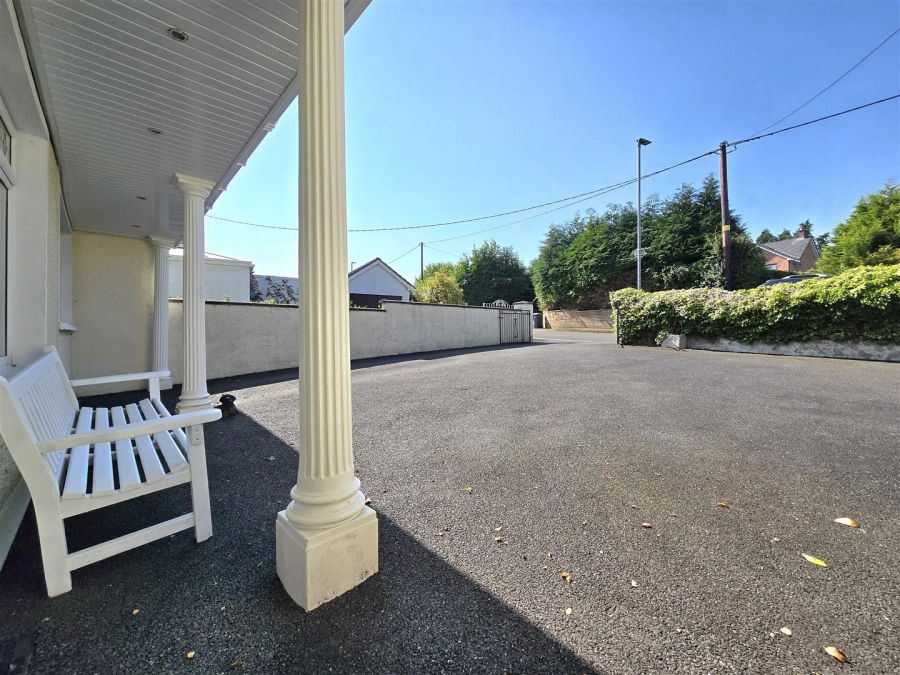 2 Old Antrim Road