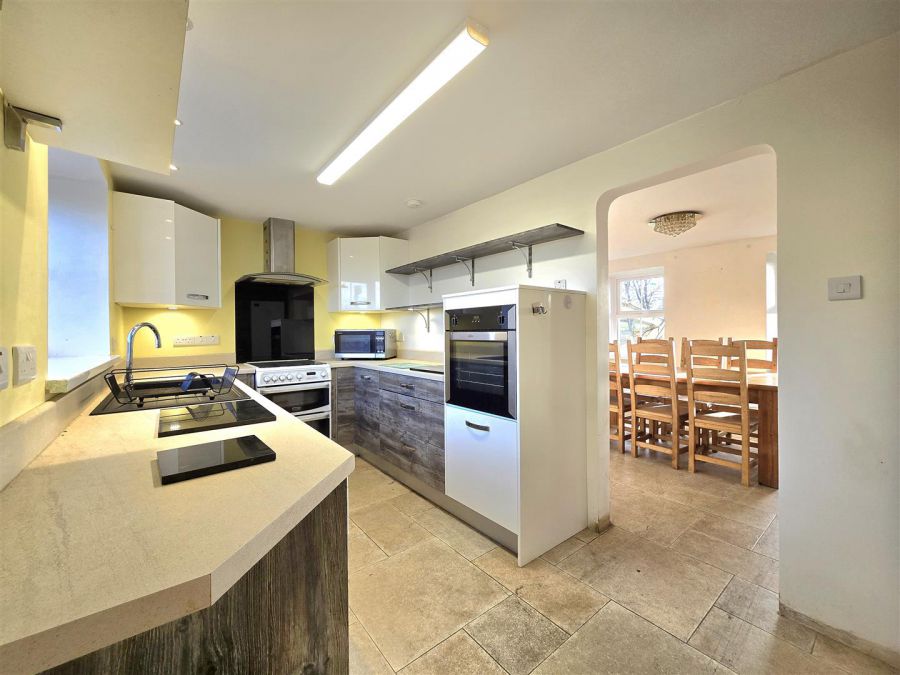 28 Ballycreggy Road