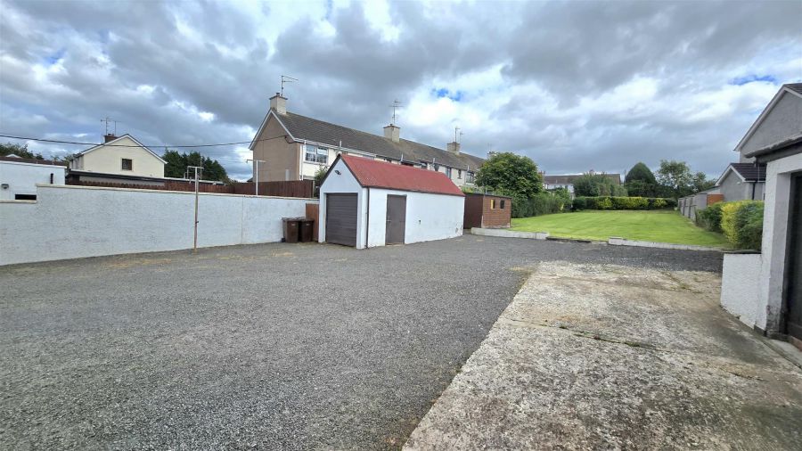 11 Kildrum Road