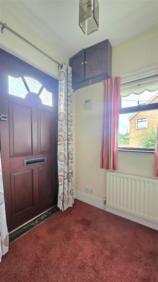 11 Kildrum Road