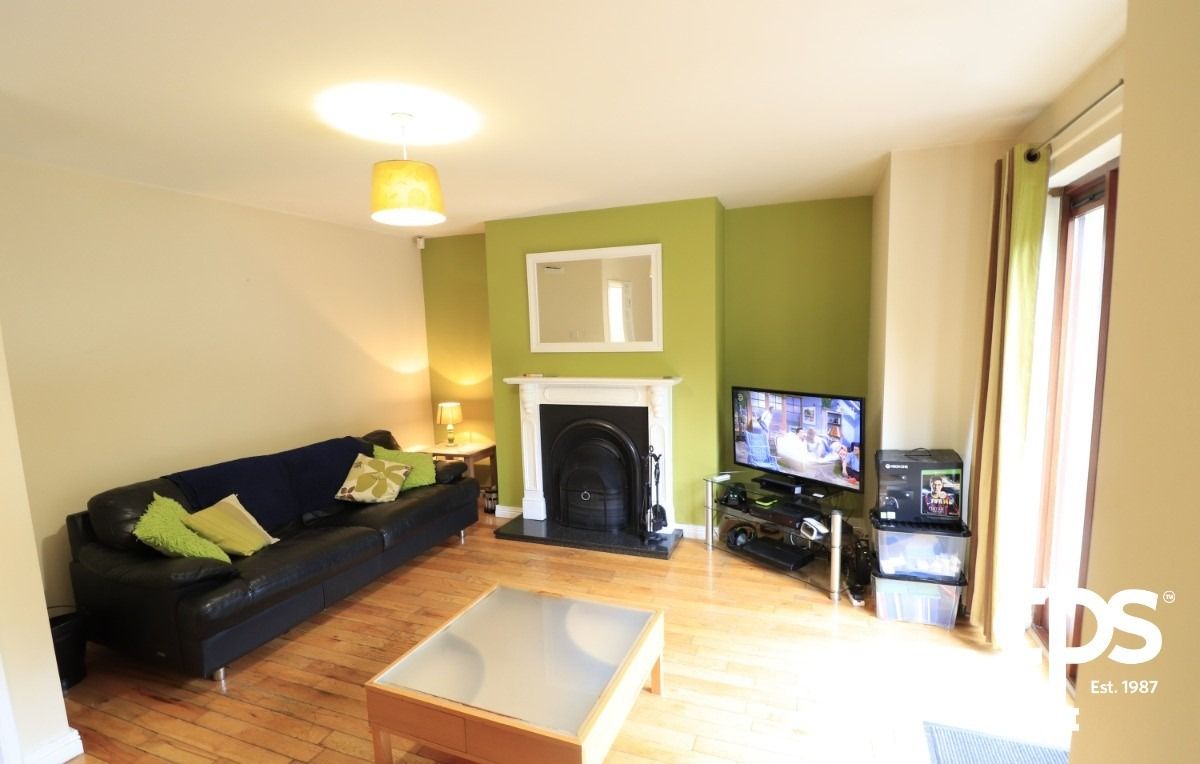 15 Oranmore Park 15 Oranmore Park