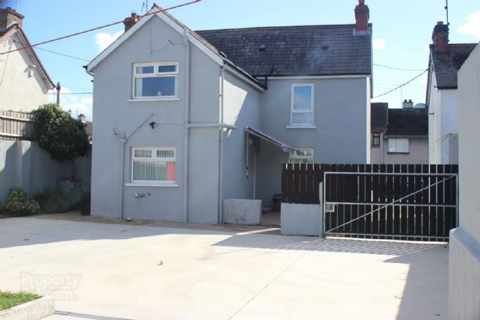 13 Drum Road